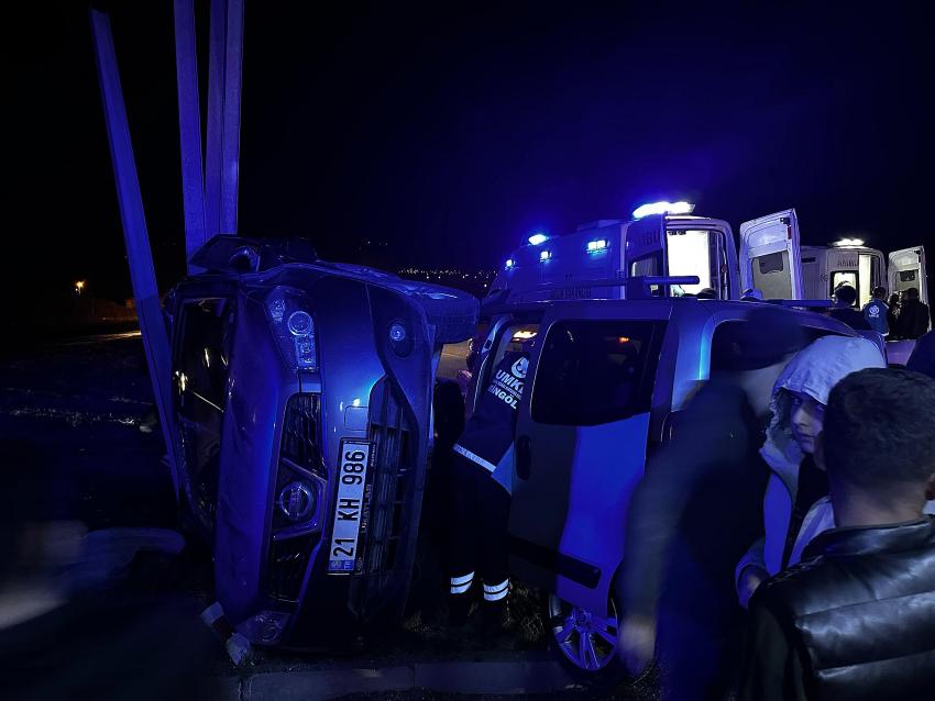 İçmeler'de Kaza: 8 Yaralı 