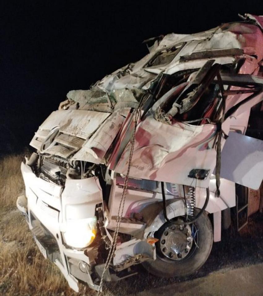 Tapantepe’de Kamyonet Devrildi