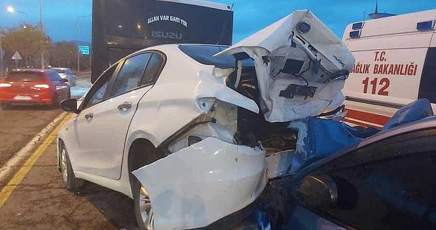 TRAFİK KAZASI: 3 YARALI