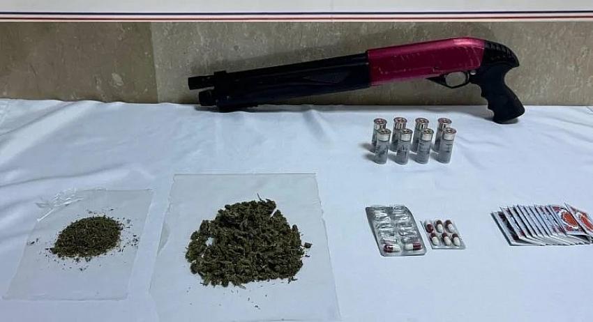 Genç’te Esrar ve Tüfek Ele Geçirildi