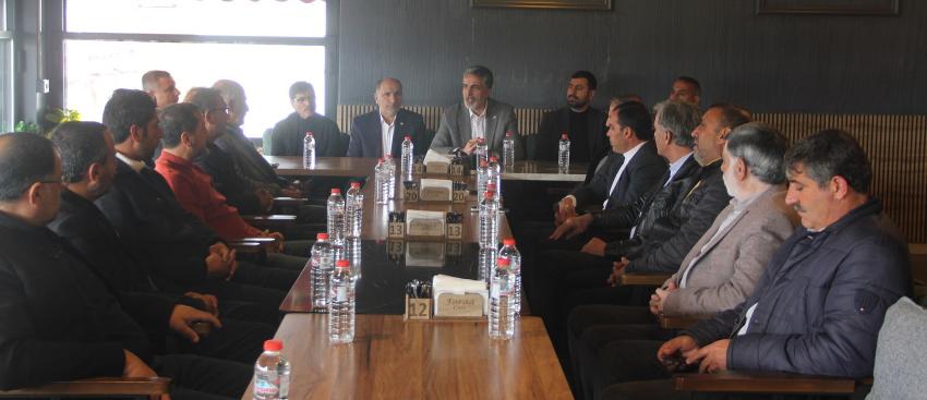 Hüda Par Mahalle Muhtarlarıyla Bir Araya Geldi