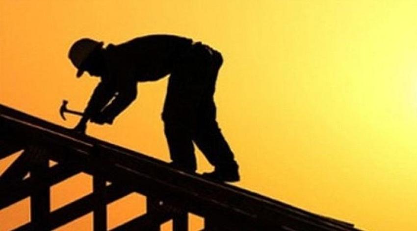 İnşaattan Düşen İşçi Hayatını Kaybetti