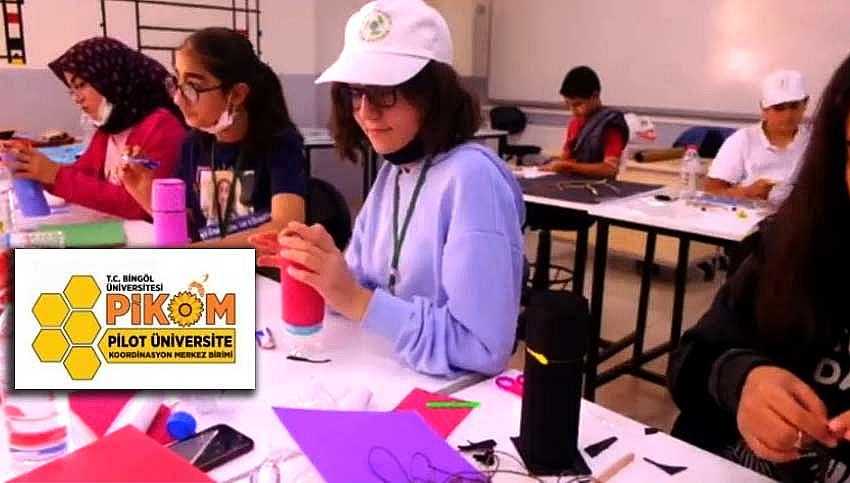 ÖĞRENCİLERE GERİ DÖNÜŞÜM ANLATILDI