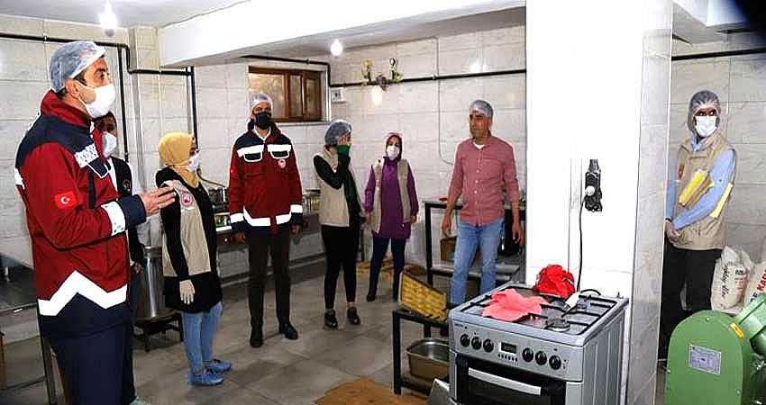 GIDA ÜRETİM YERLERİ DENETLENDİ