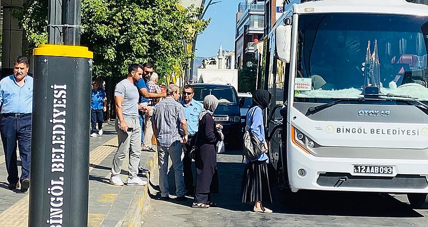 BELEDİYENİN HAT MİNİBÜSÜ ALMASI İÇİN İMZA KAMPANYASI